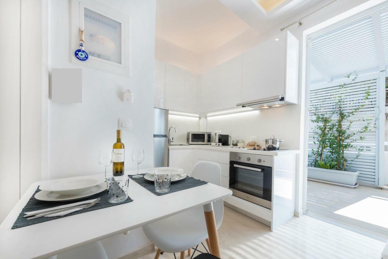 アテネMelidi Luxury Penthouse In Koukakiアパートメント エクステリア 写真